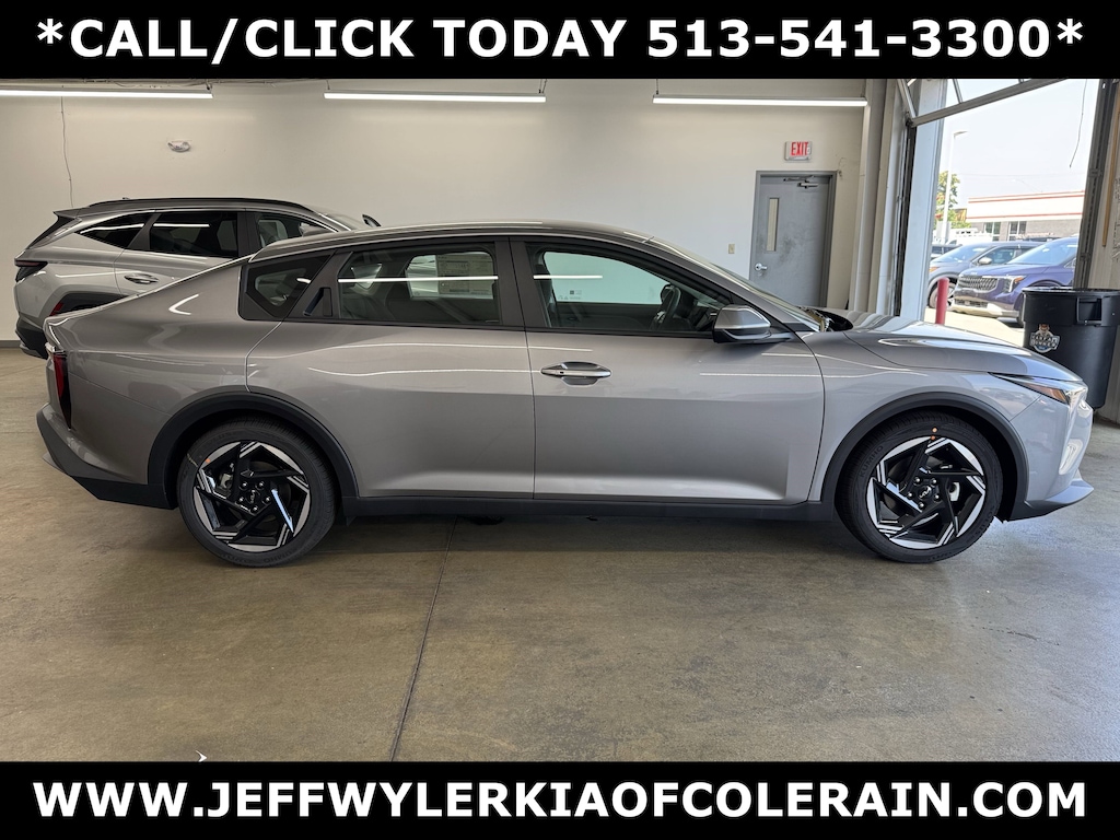 New 2025 Kia K4 EX Sedan