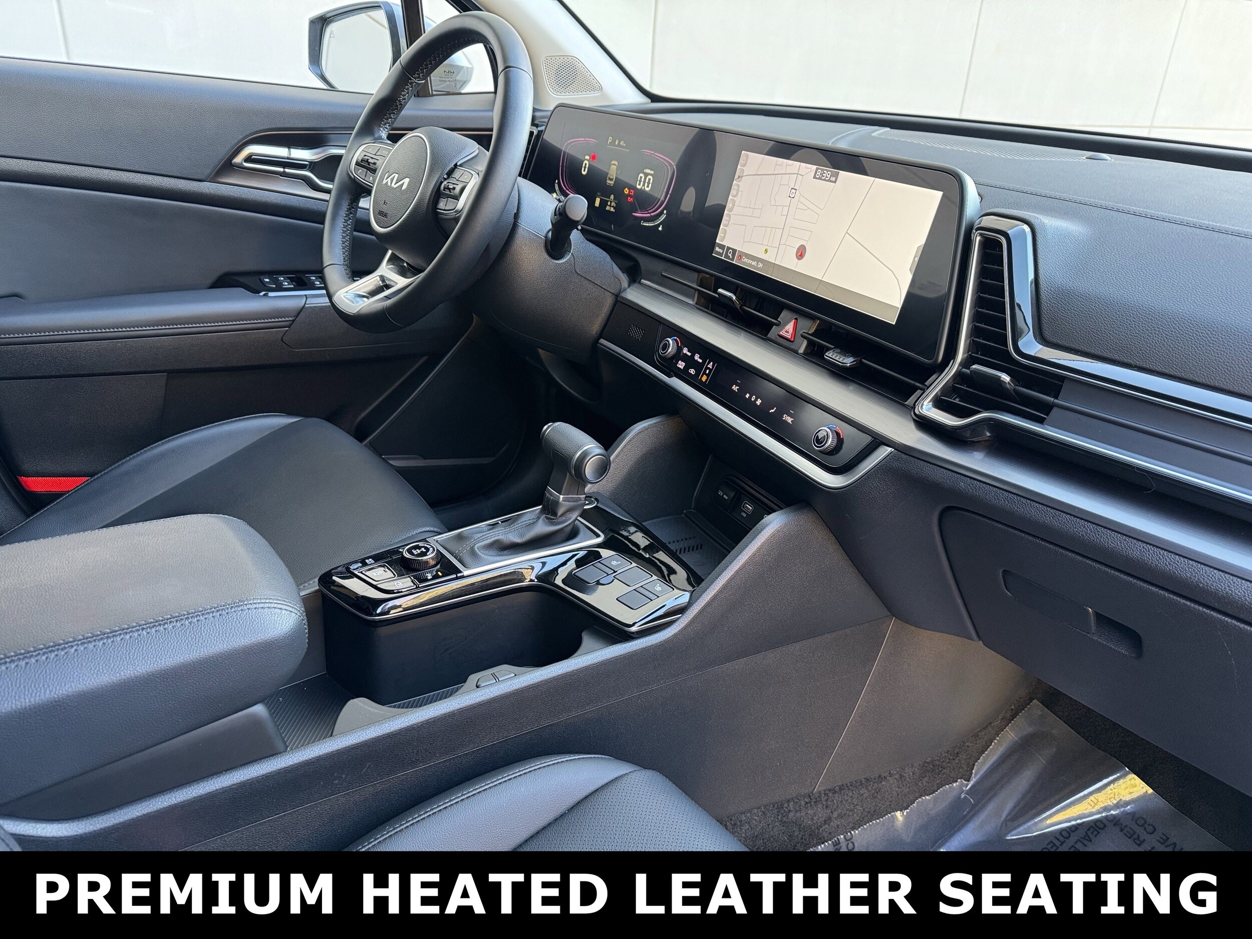 2024 Kia Sportage EX photo 4