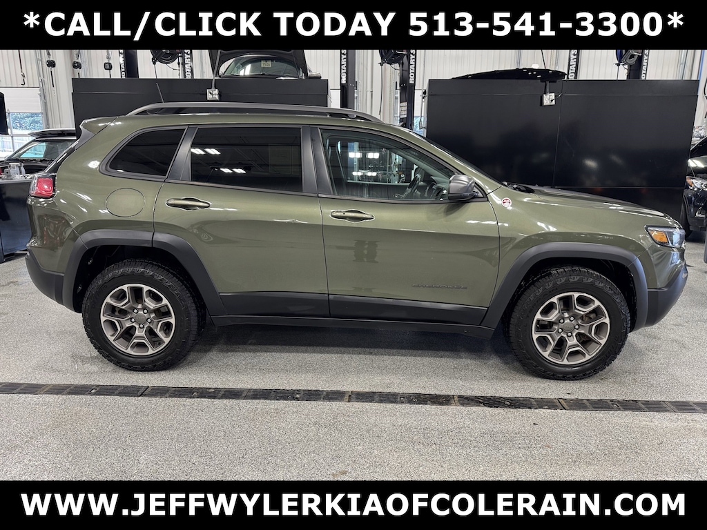 Used 2020 Jeep Cherokee Trailhawk SUV