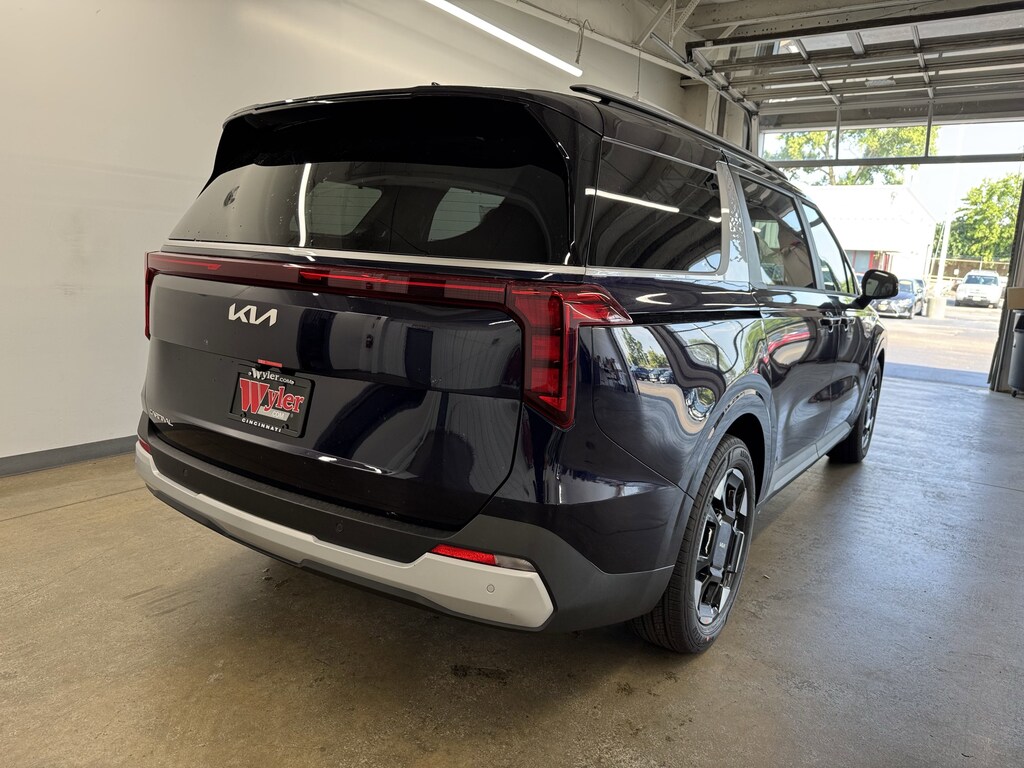 New 2026 Kia Carnival EX Van Passenger Van