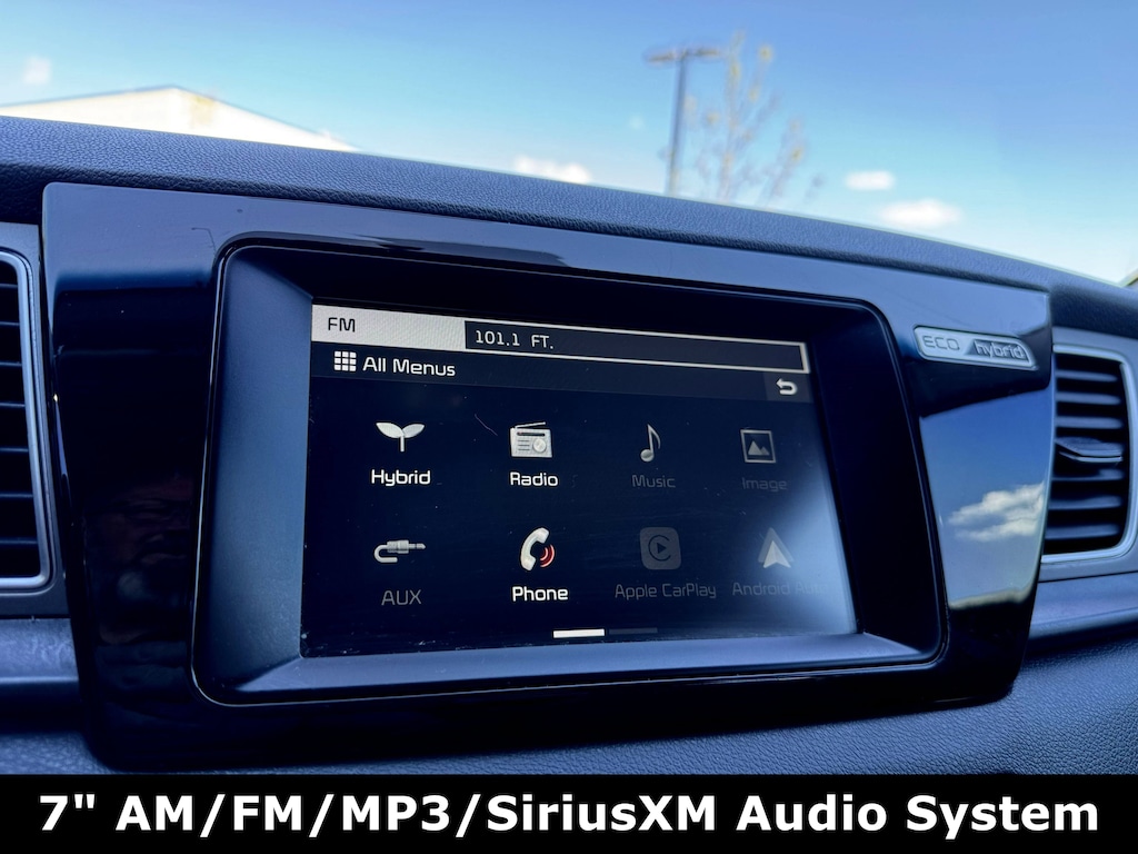 Used 2017 Kia Niro LX SUV