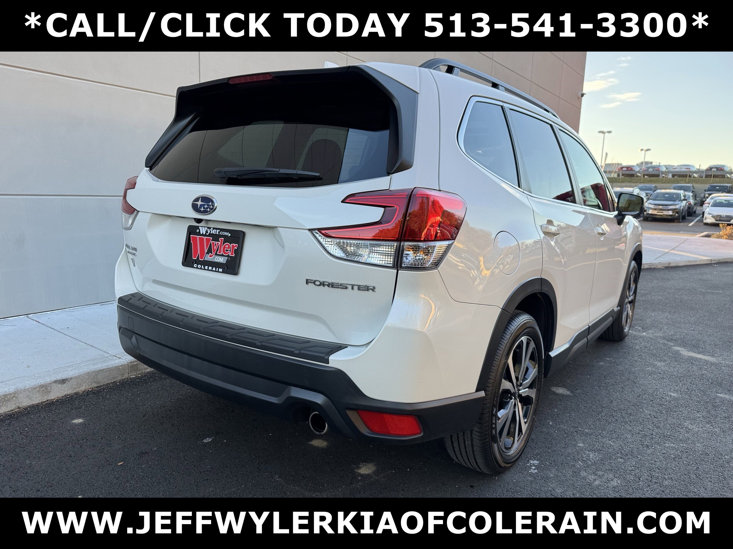 2023 Subaru Forester Limited photo 3