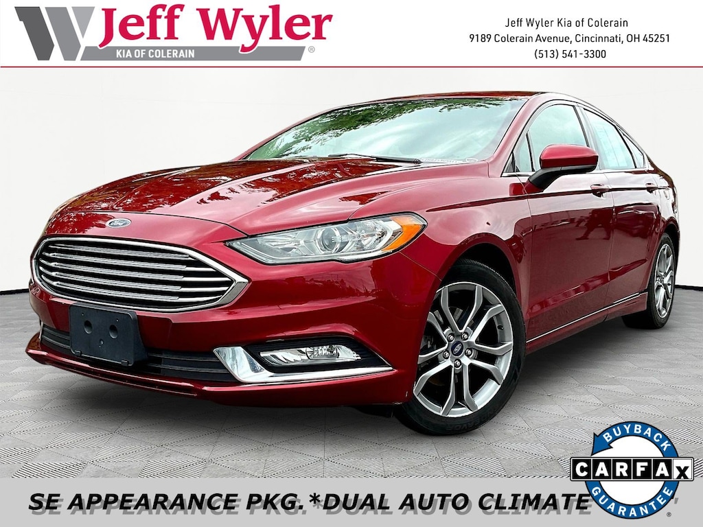 Used 2017 Ford Fusion SE Sedan