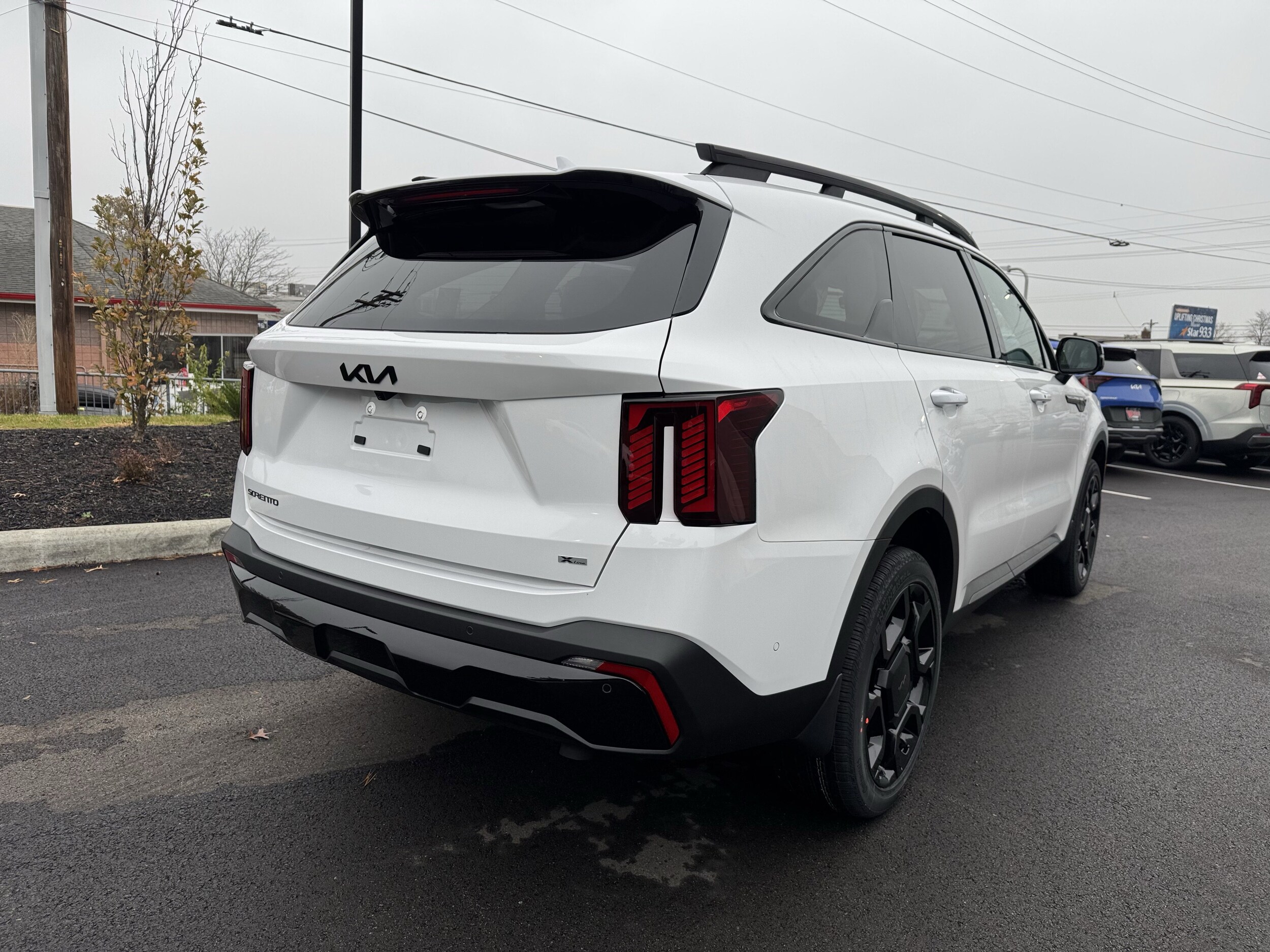 2026 Kia Sorento X-Line SX photo 2