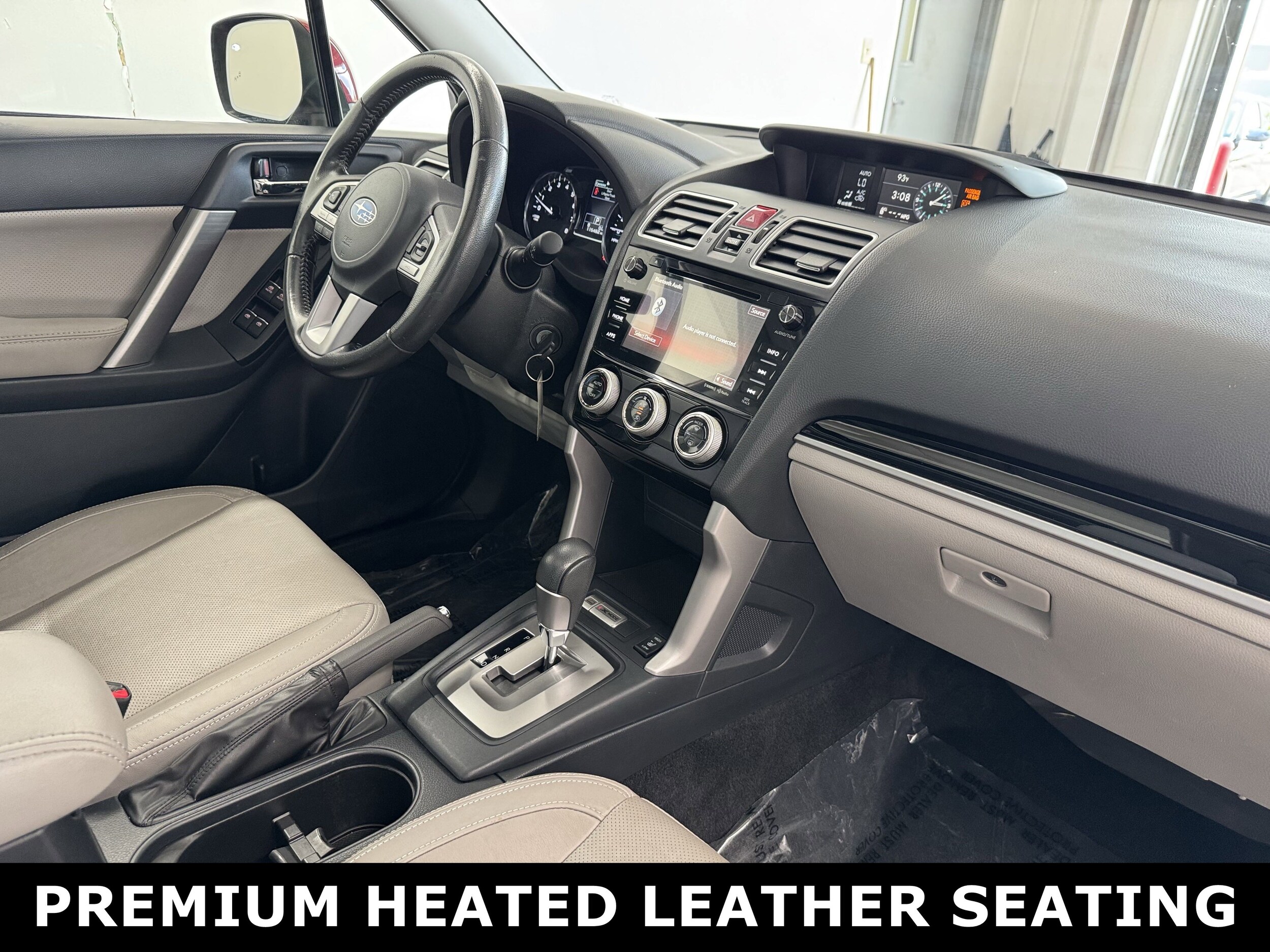 2017 Subaru Forester 2.5i Limited photo 4