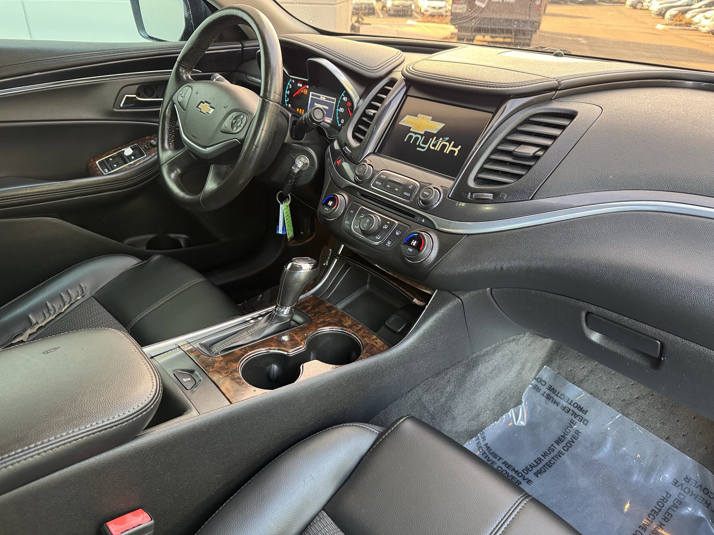 2015 Chevrolet Impala 2LT photo 4