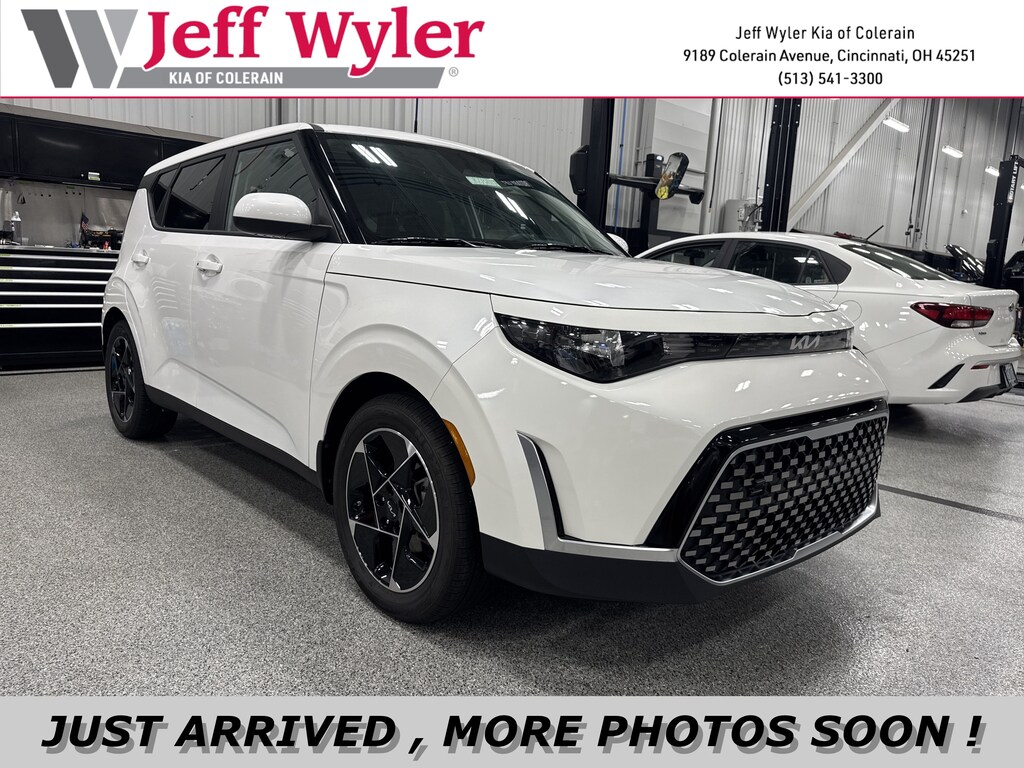 Used 2024 Kia Soul EX Hatchback