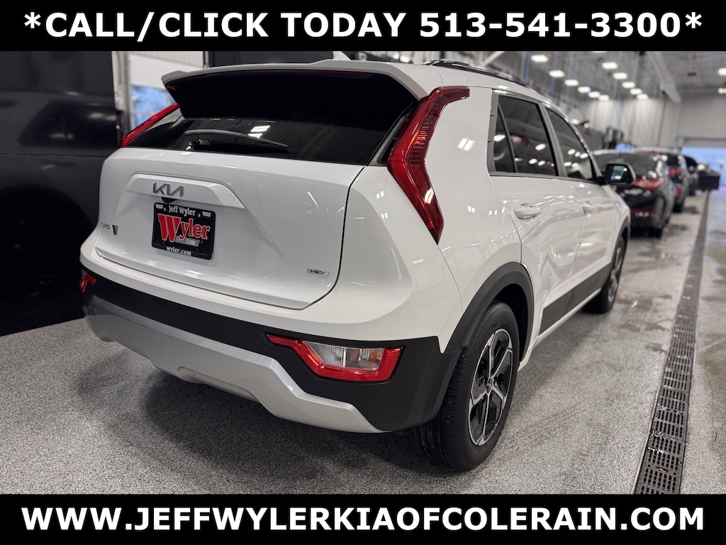 Certified 2024 Kia Niro LX SUV