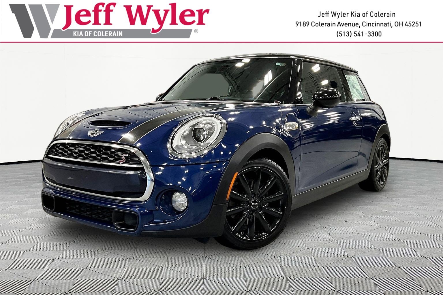 2016 MINI Cooper S's photo