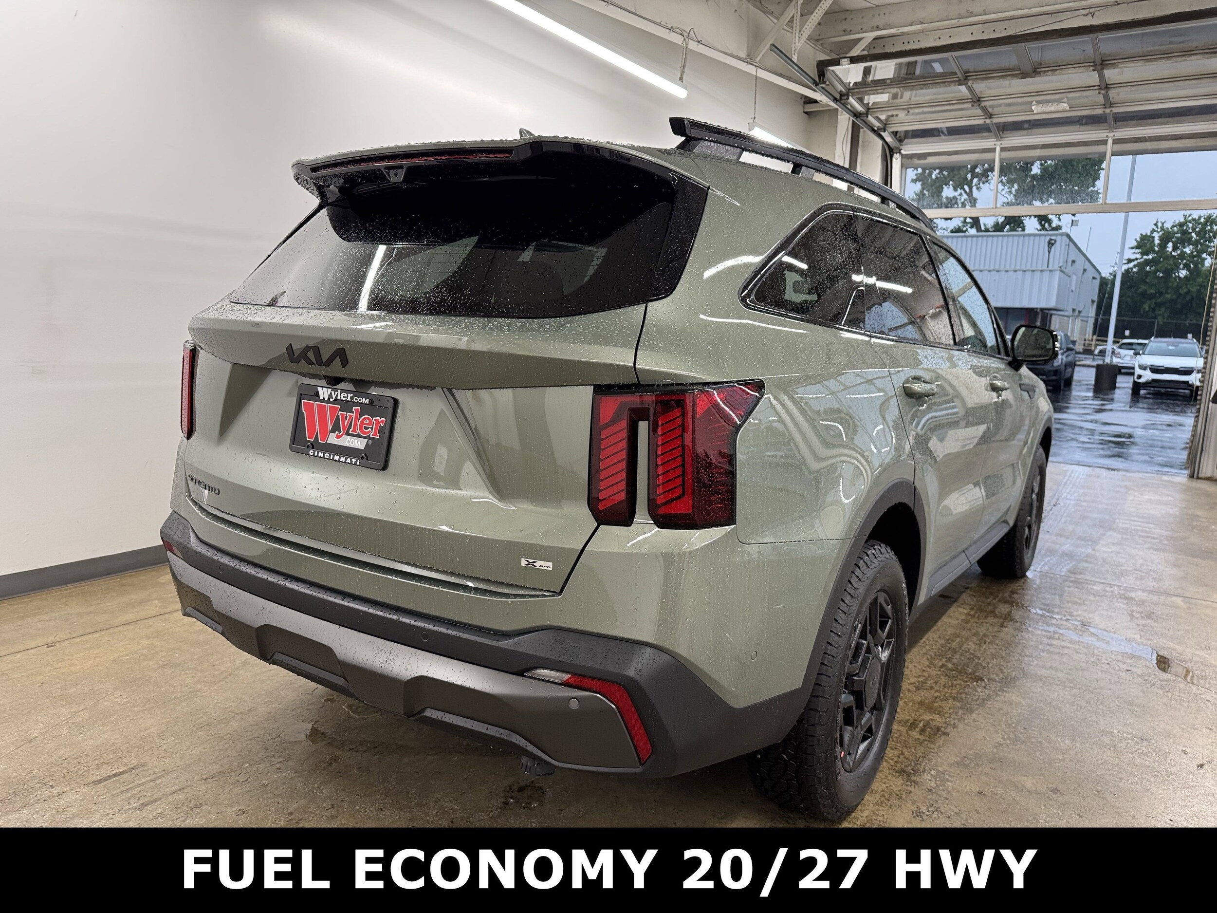 2025 Kia Sorento X-Pro SX Prestige photo 2