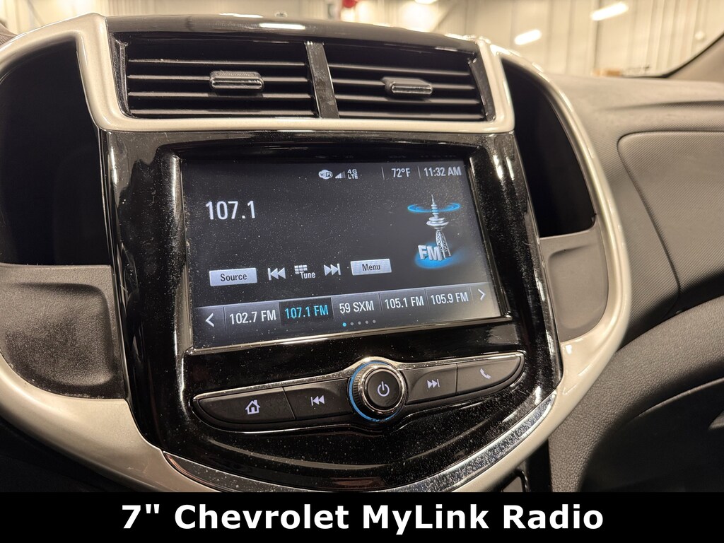 Used 2017 Chevrolet Sonic LT Auto w/1SD Hatchback