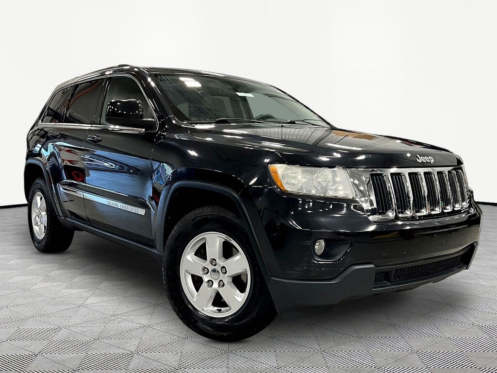Used 2012 Jeep Grand Cherokee Laredo 4x4 SUV