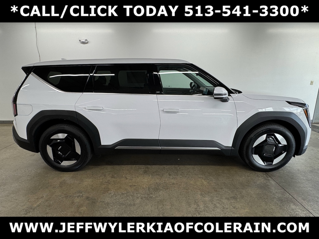 New 2026 Kia EV9 Light Long Range SUV