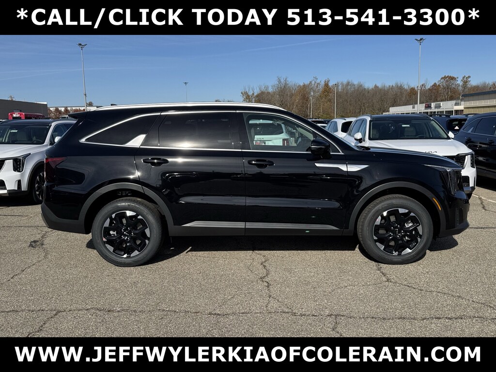 New 2026 Kia Sorento S SUV