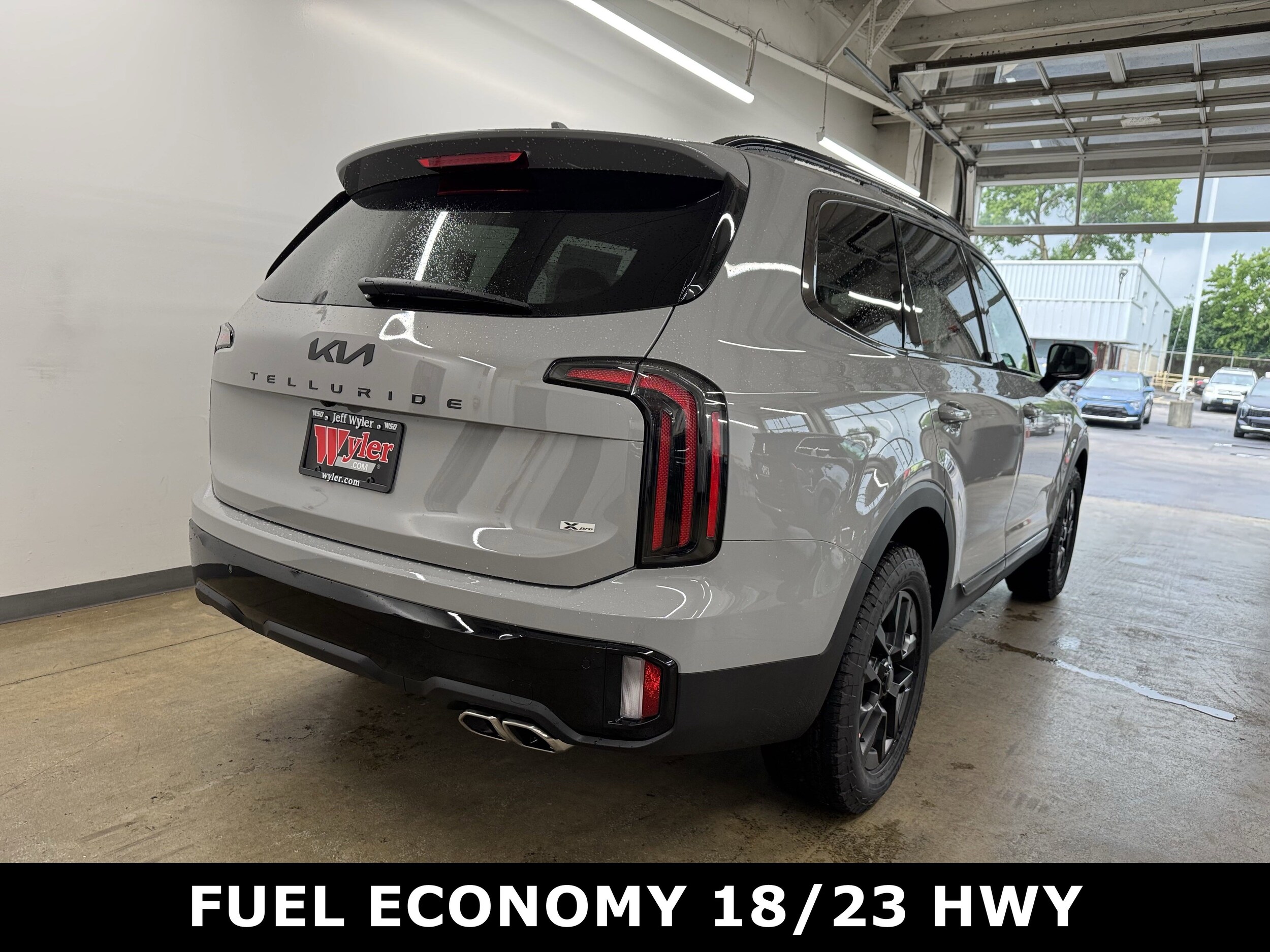 2025 Kia Telluride EX X-Pro photo 3
