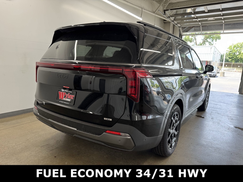 New 2026 Kia Carnival Hybrid SX Van Passenger Van