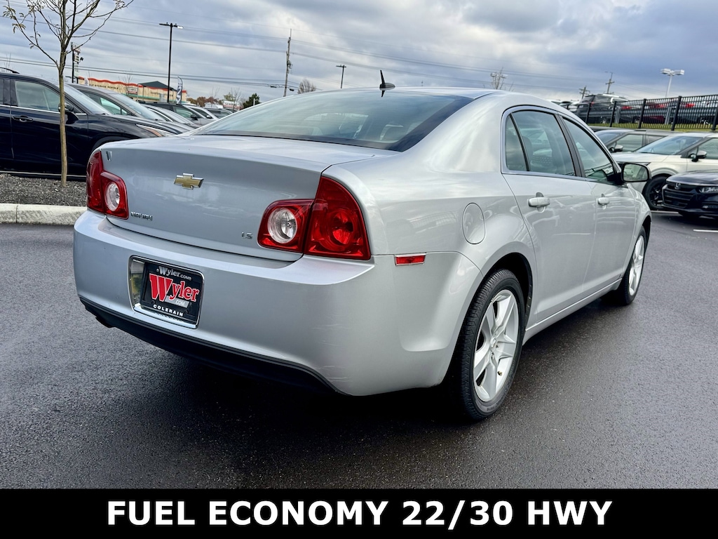 Used 2009 Chevrolet Malibu LS Sedan