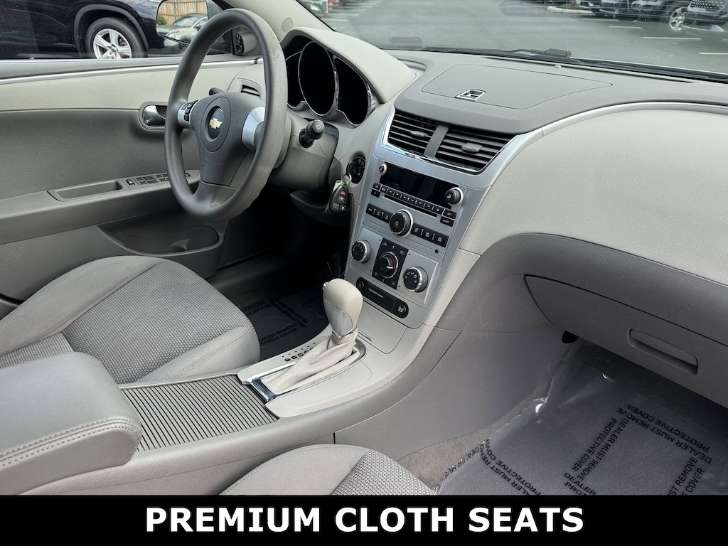 Used 2009 Chevrolet Malibu LS Sedan