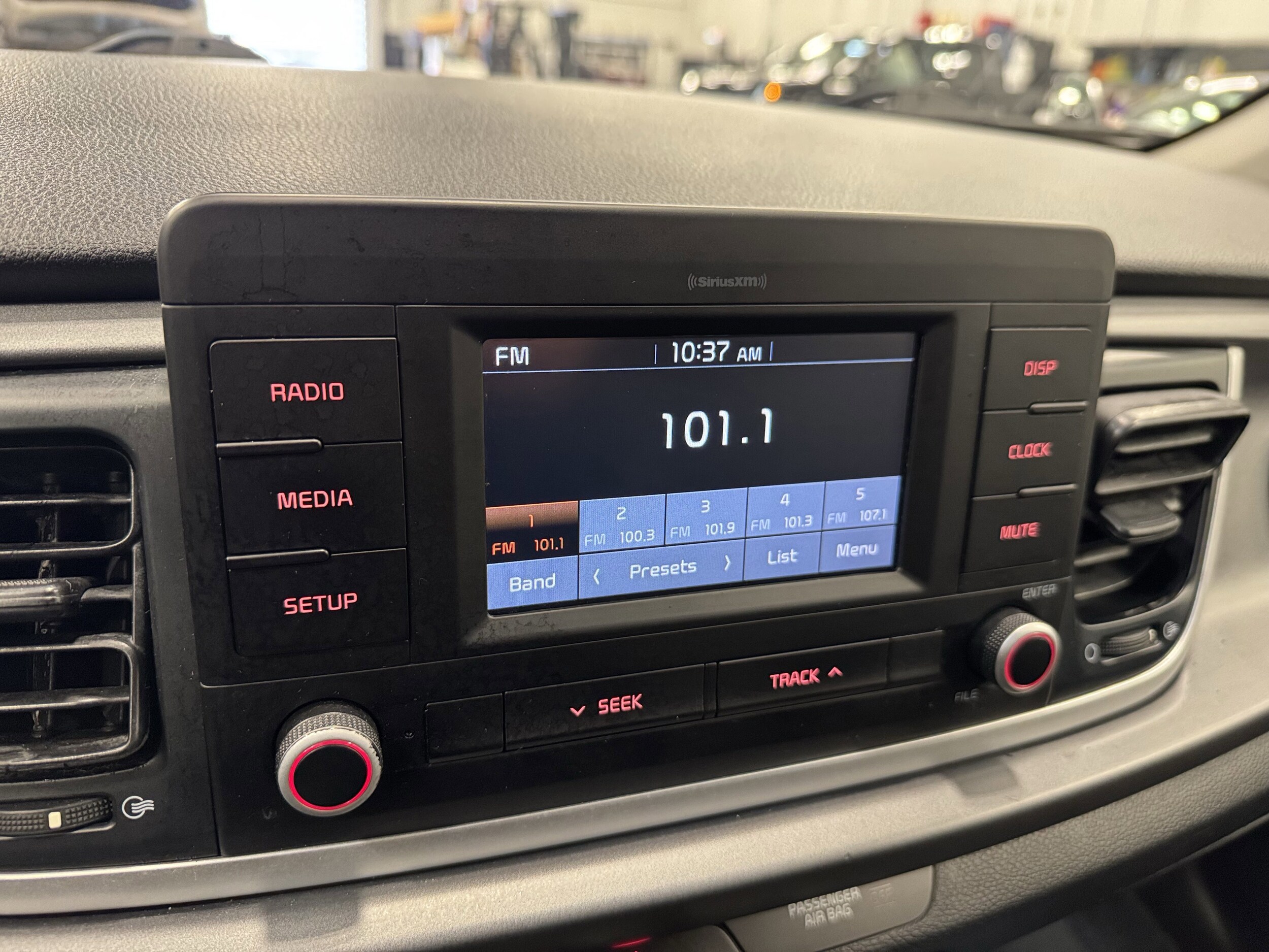 2018 Kia Rio LX photo 4