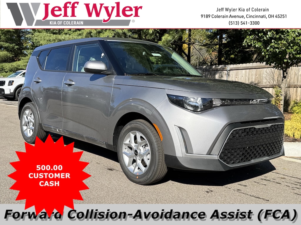 New 2025 Kia Soul LX Hatchback