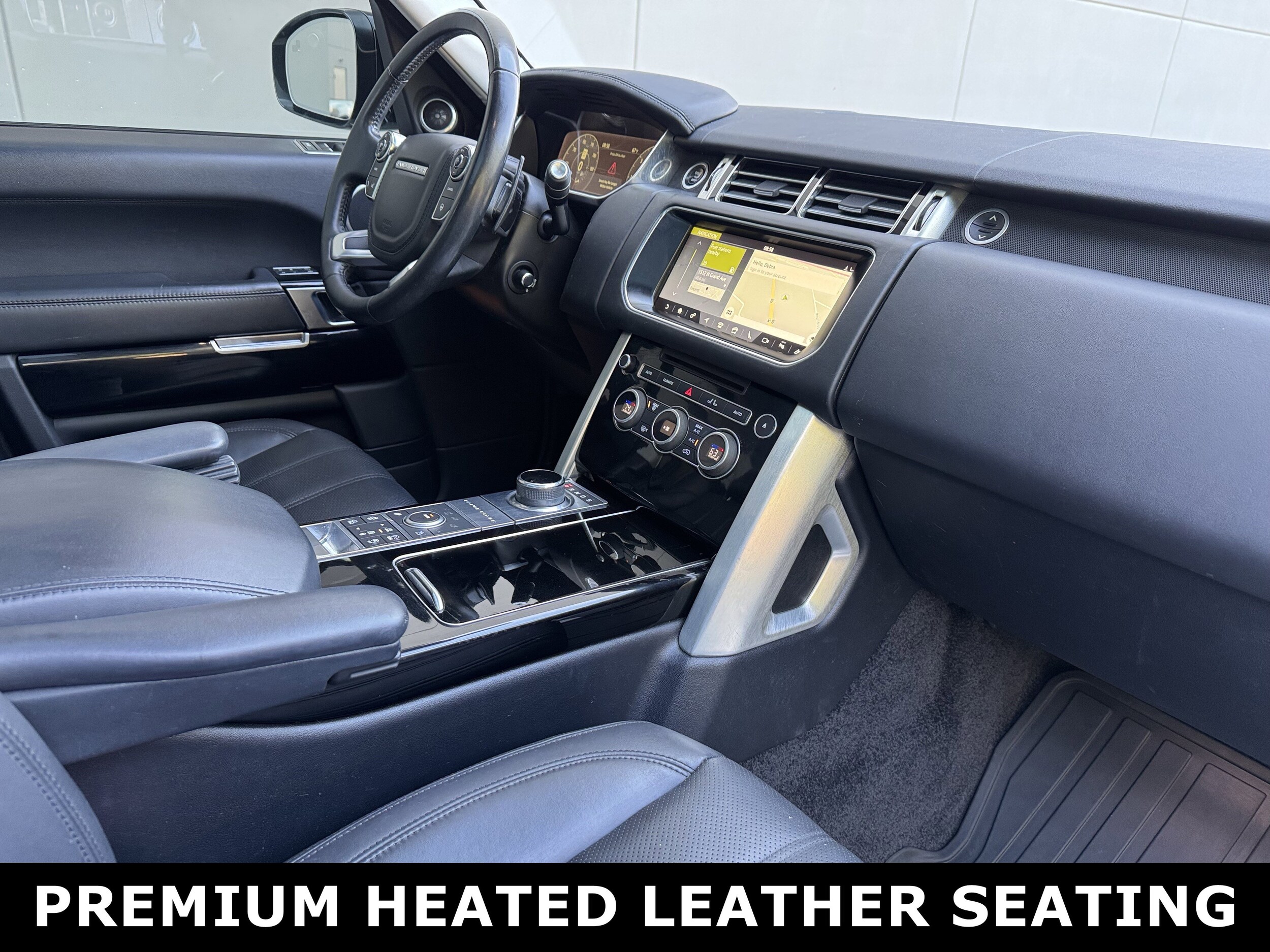 2017 Land Rover Range Rover HSE photo 2