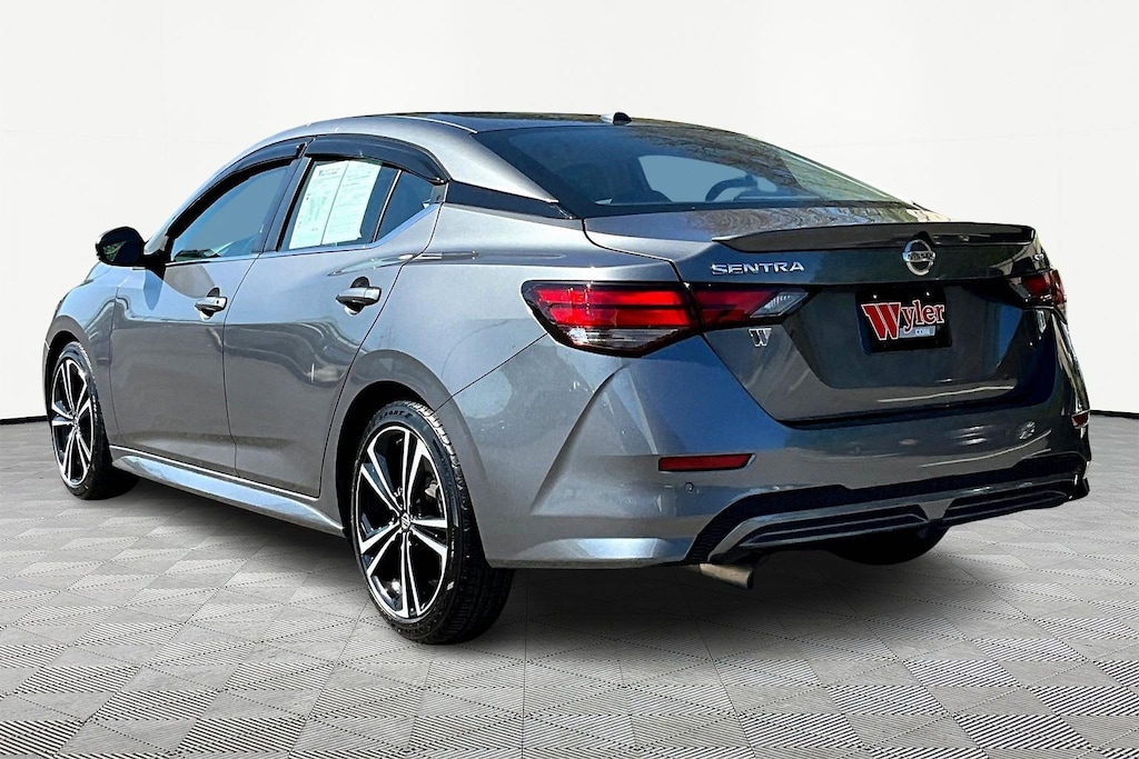 Used 2022 Nissan Sentra SR Sedan