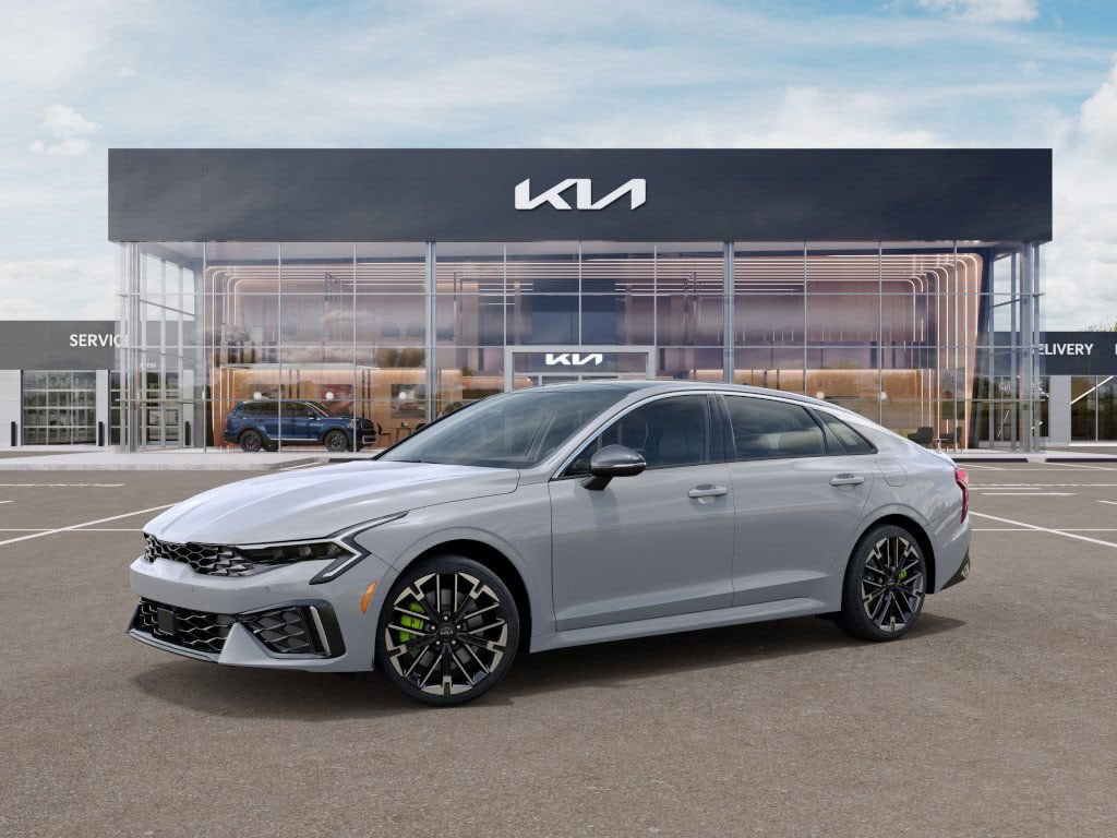 2025 Kia K5 GT photo 2