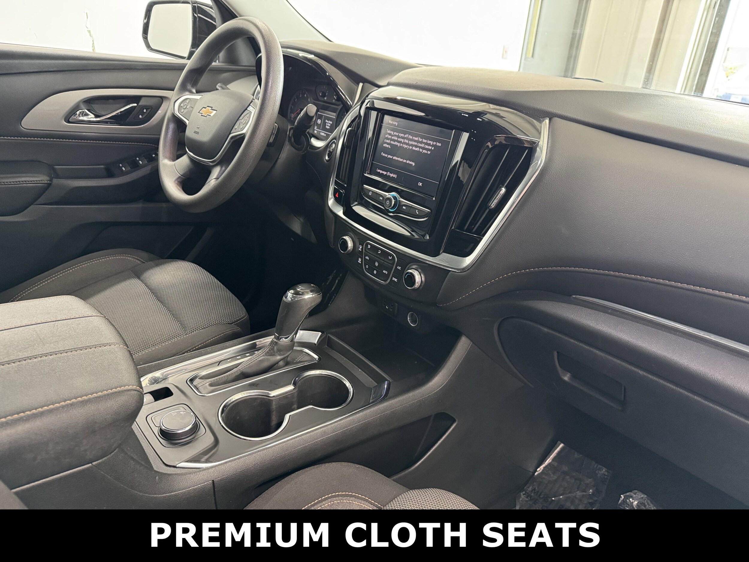 2020 Chevrolet Traverse 1LS photo 4