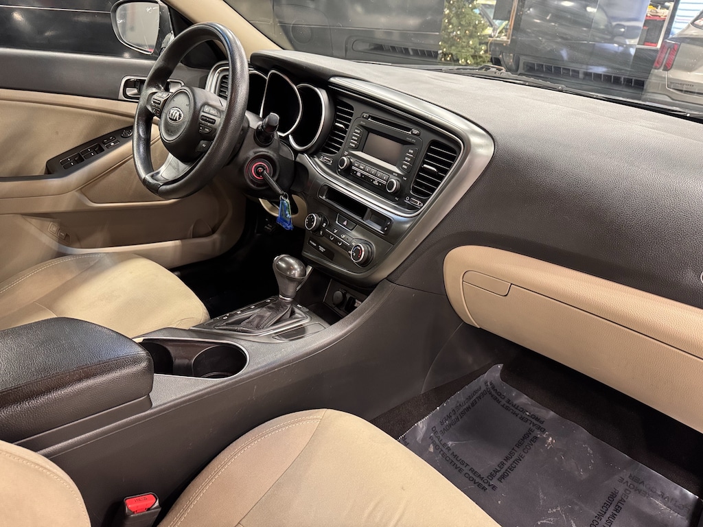 Used 2015 Kia Optima LX FWD Sedan