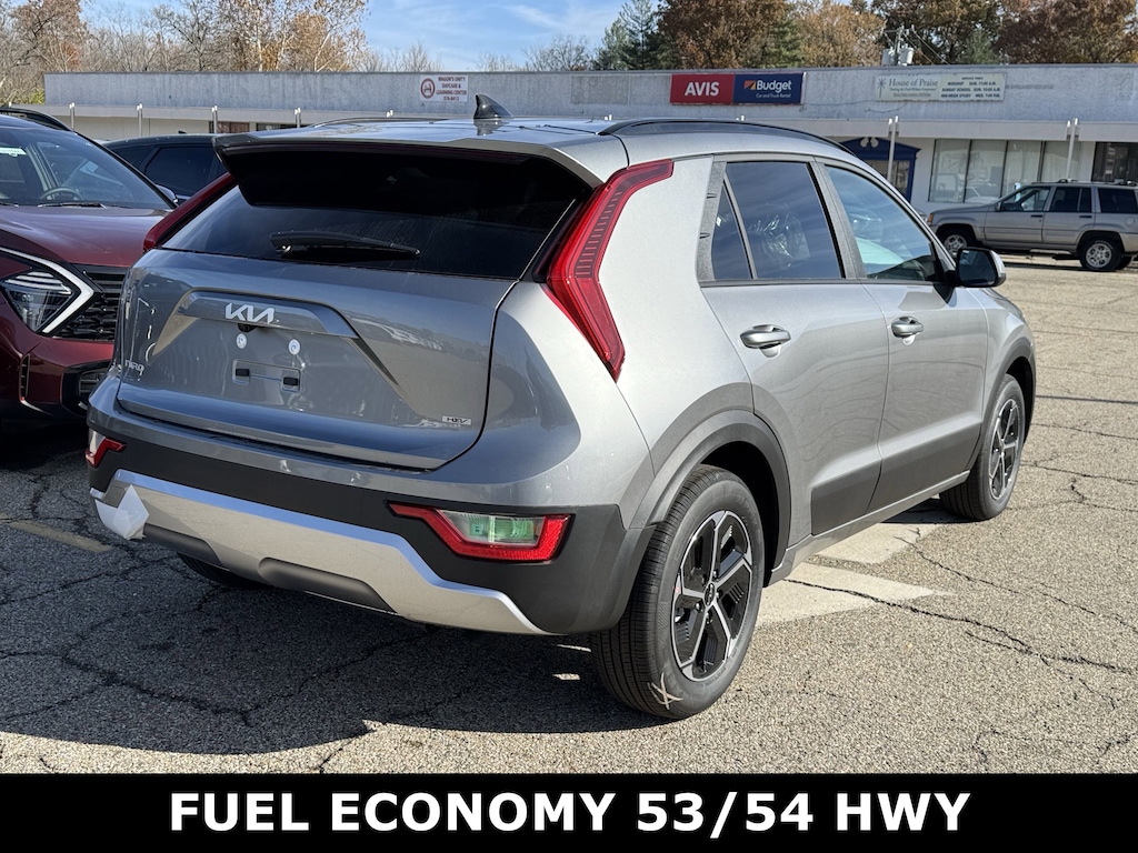 New 2026 Kia Niro LX SUV