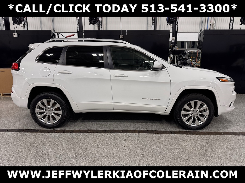 Used 2016 Jeep Cherokee Overland 4x4 SUV