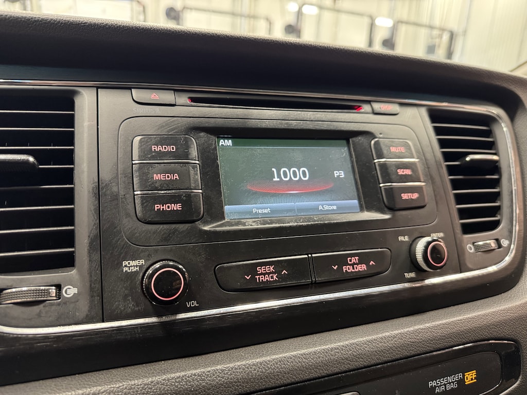 Used 2016 Kia Sedona LX FWD Van