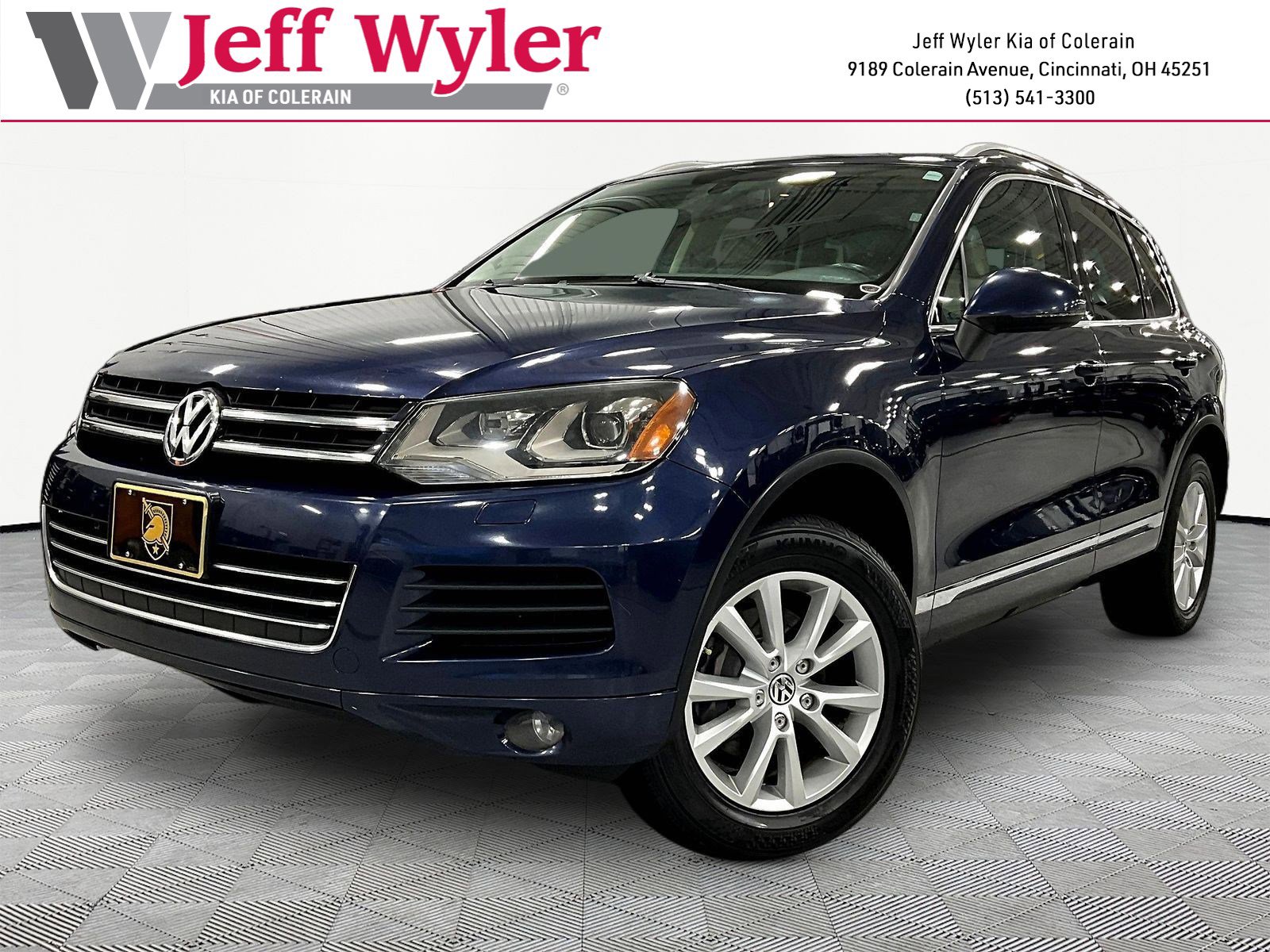 2013 Volkswagen Touareg Sport VR6's photo