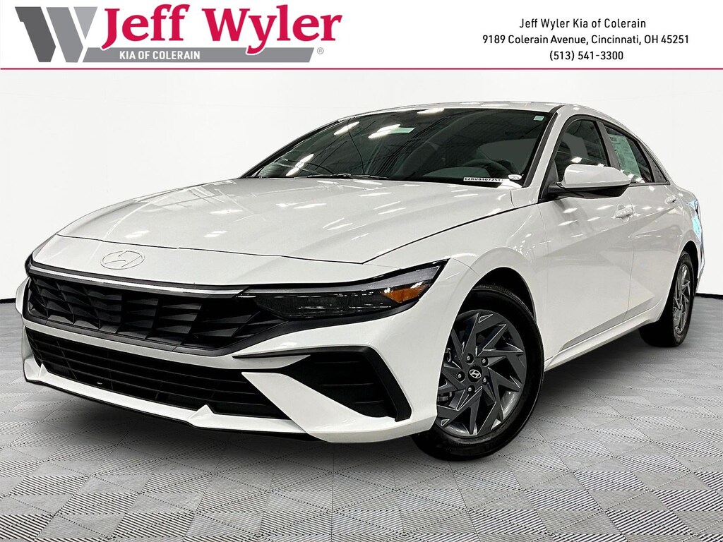 Used 2024 Hyundai Elantra SEL Sedan