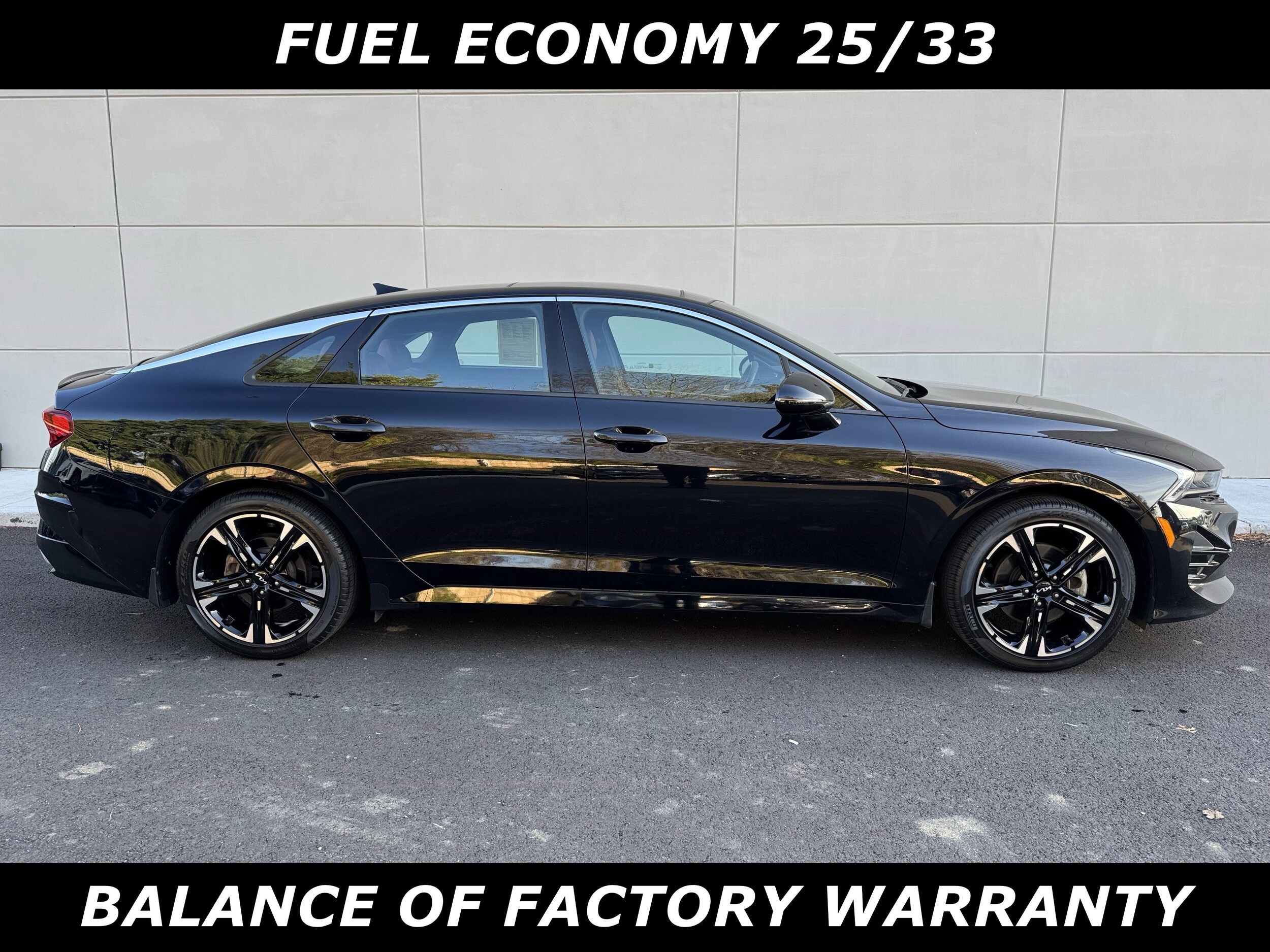 2023 Kia K5 GT-Line photo 2