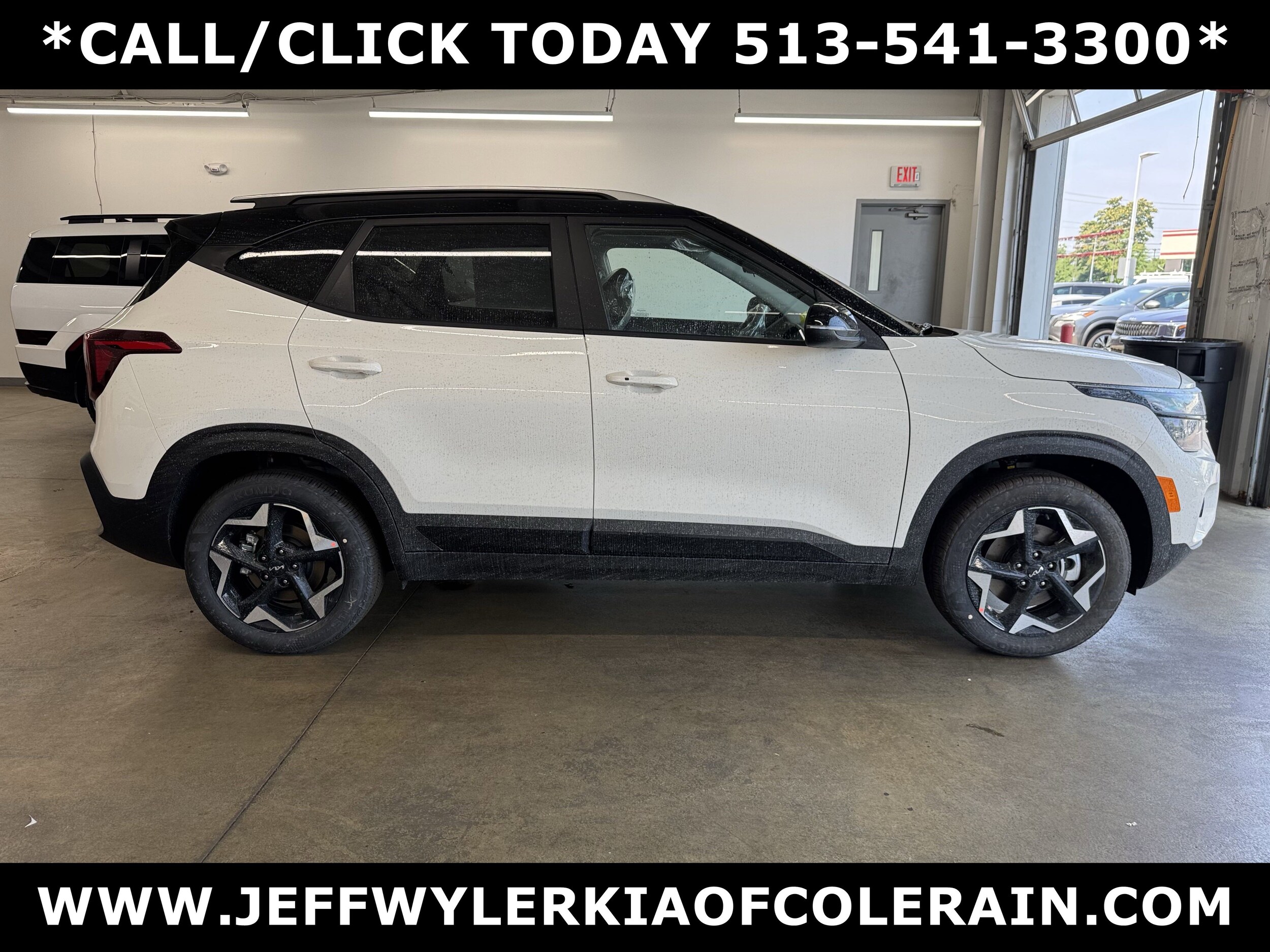 2026 Kia Seltos S photo 2