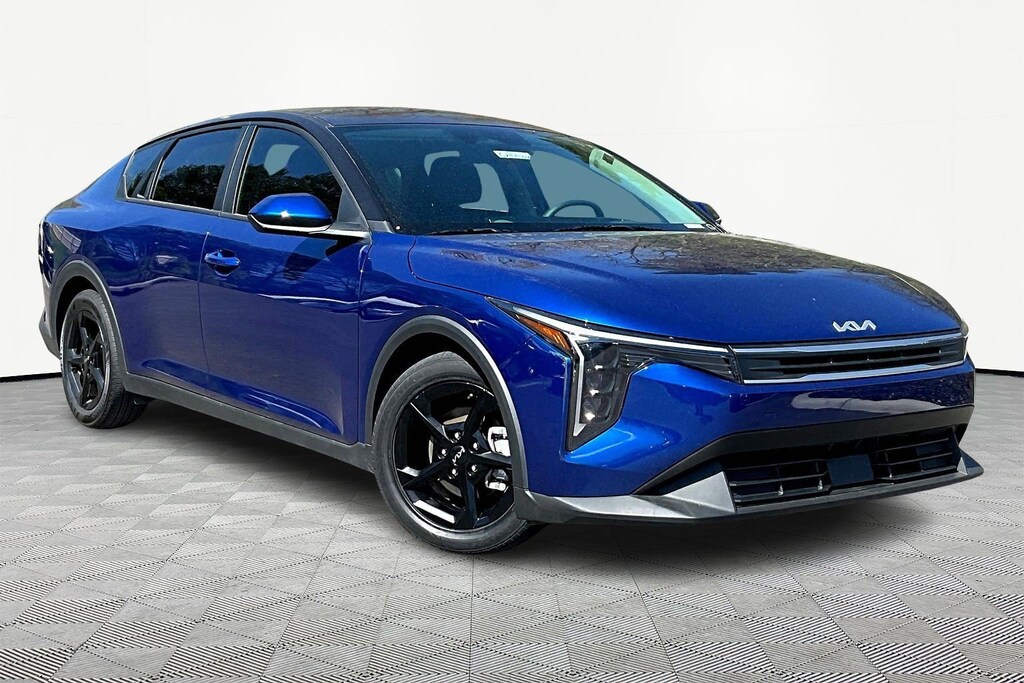 Used 2025 Kia K4 LXS Sedan