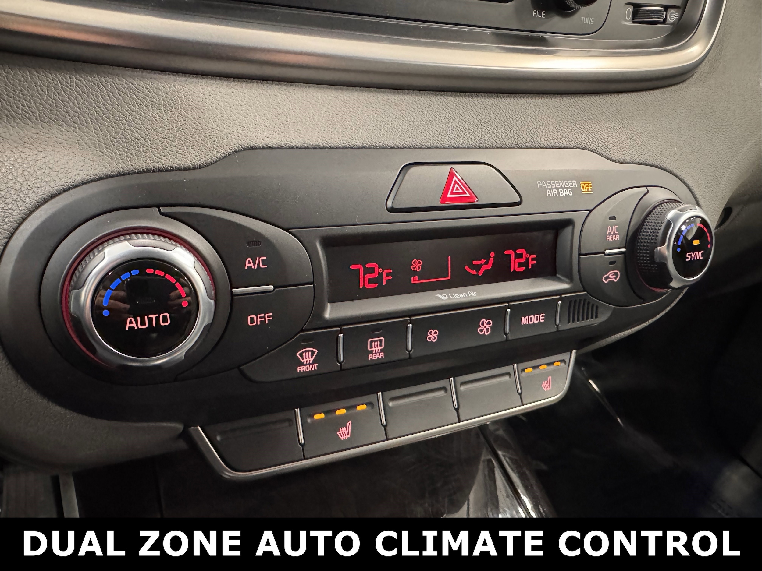 Image of 2016 Kia Sorento 3.3L EX AWD SUV