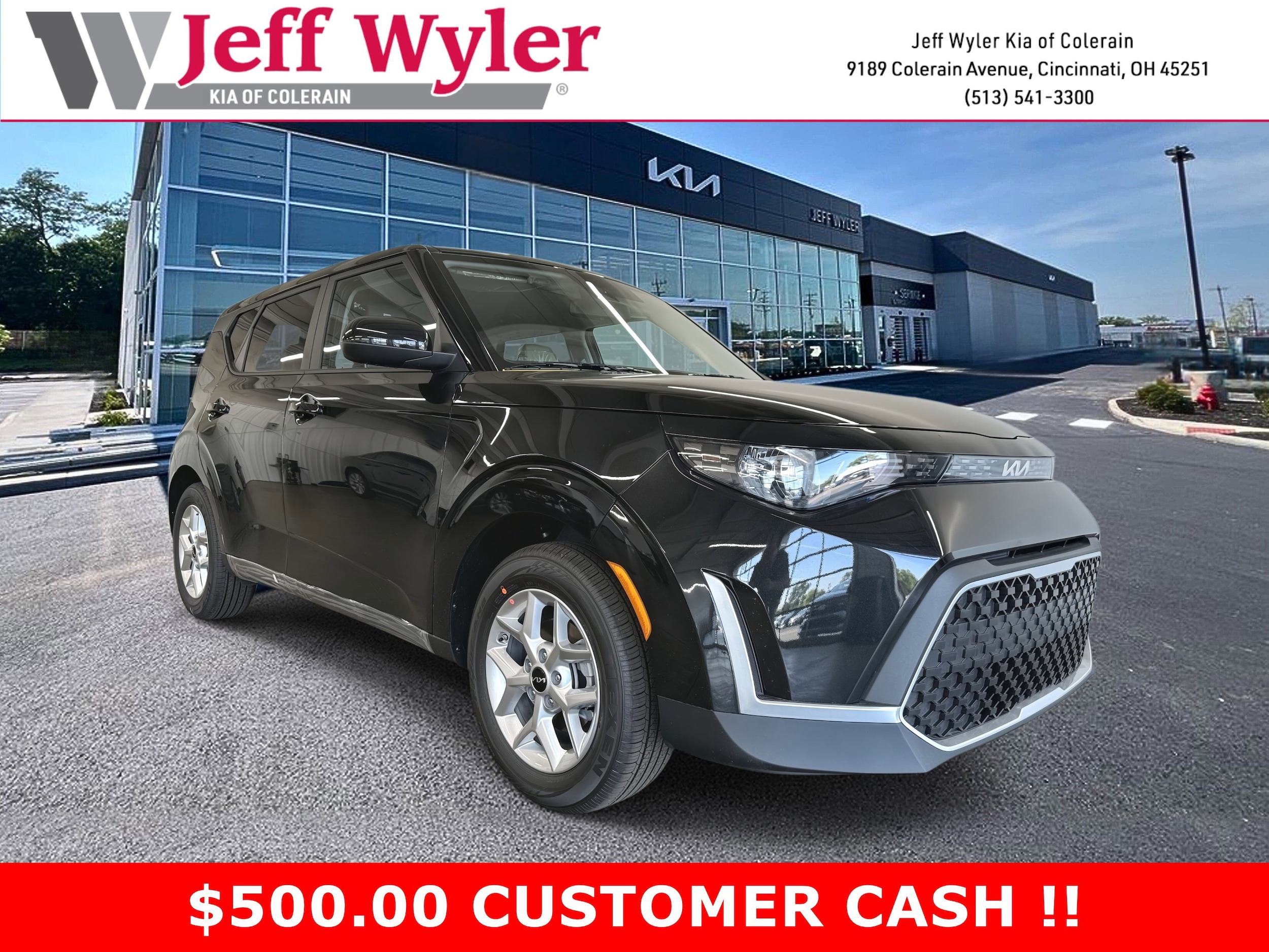 2025 Kia Soul LX's photo