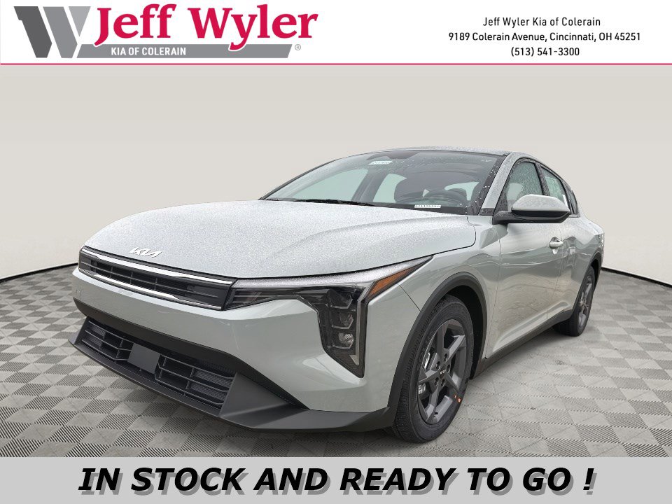 2026 Kia K4 LXS AT's photo