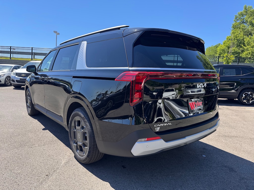New 2026 Kia Carnival Hybrid EX Van Passenger Van