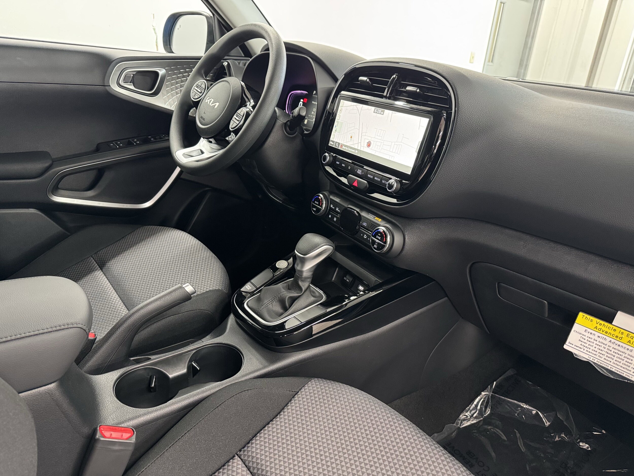 2025 Kia Soul S photo 4
