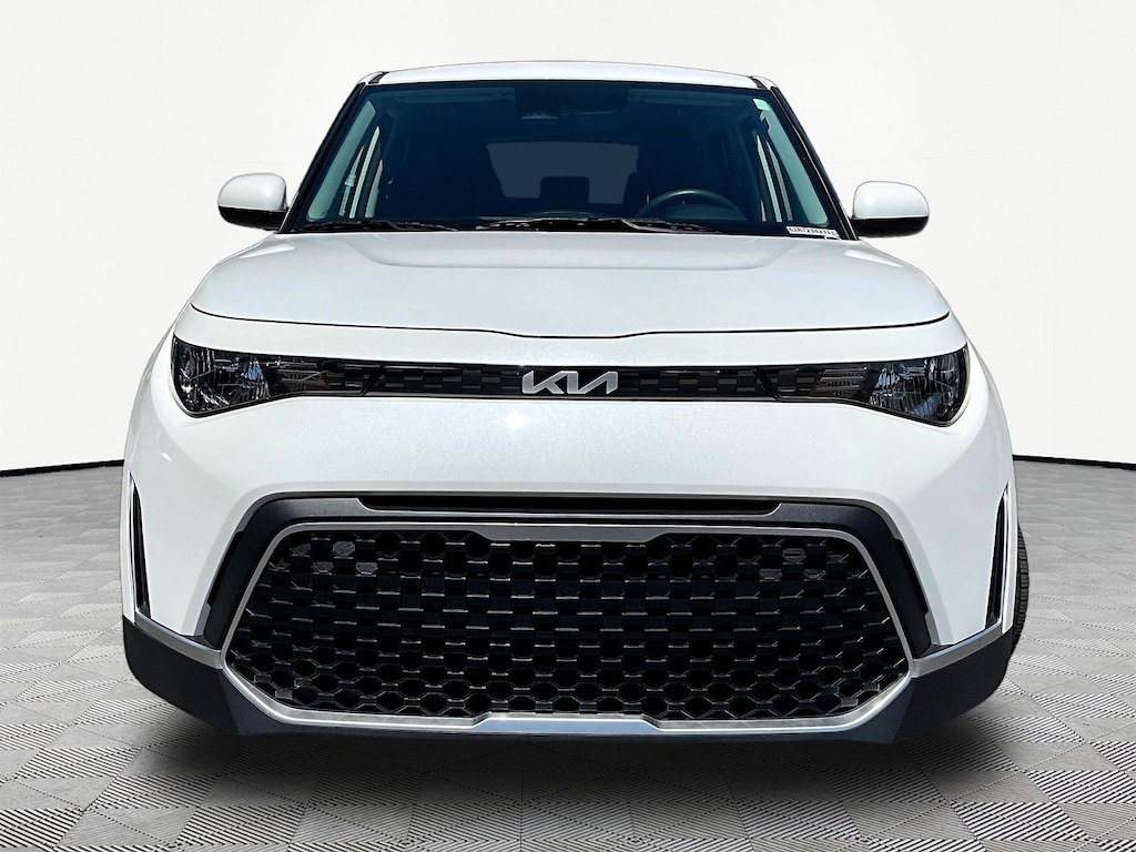 Used 2024 Kia Soul LX Hatchback