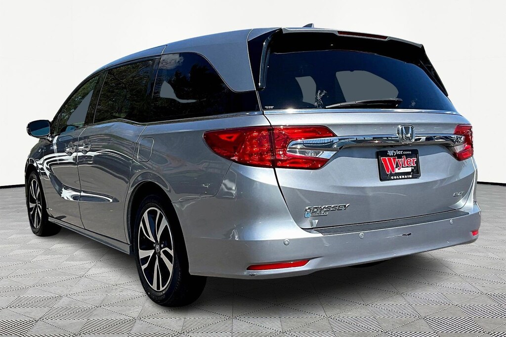 Used 2018 Honda Odyssey Elite Van