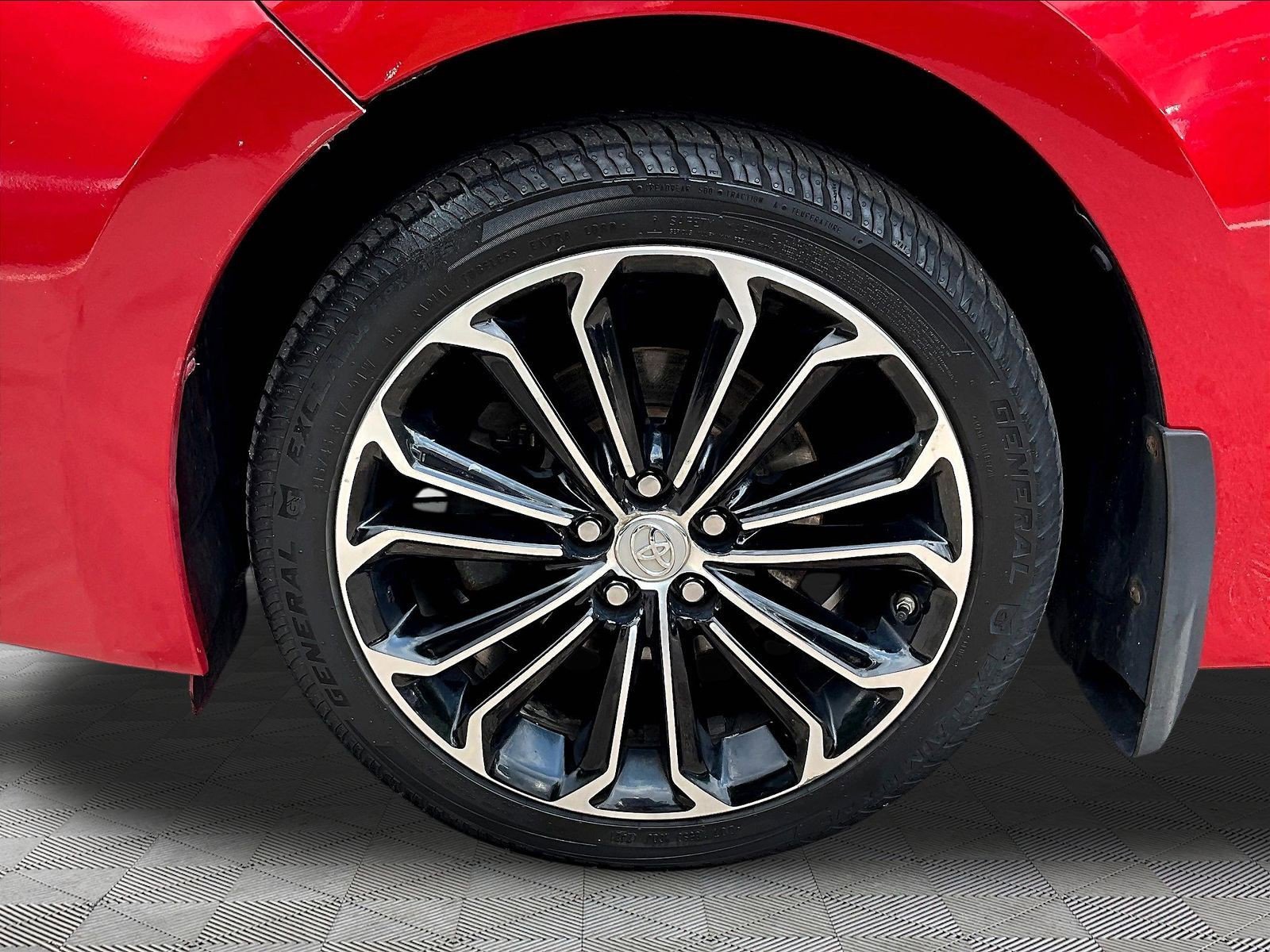 2016 Toyota Corolla S Plus - Photo 33