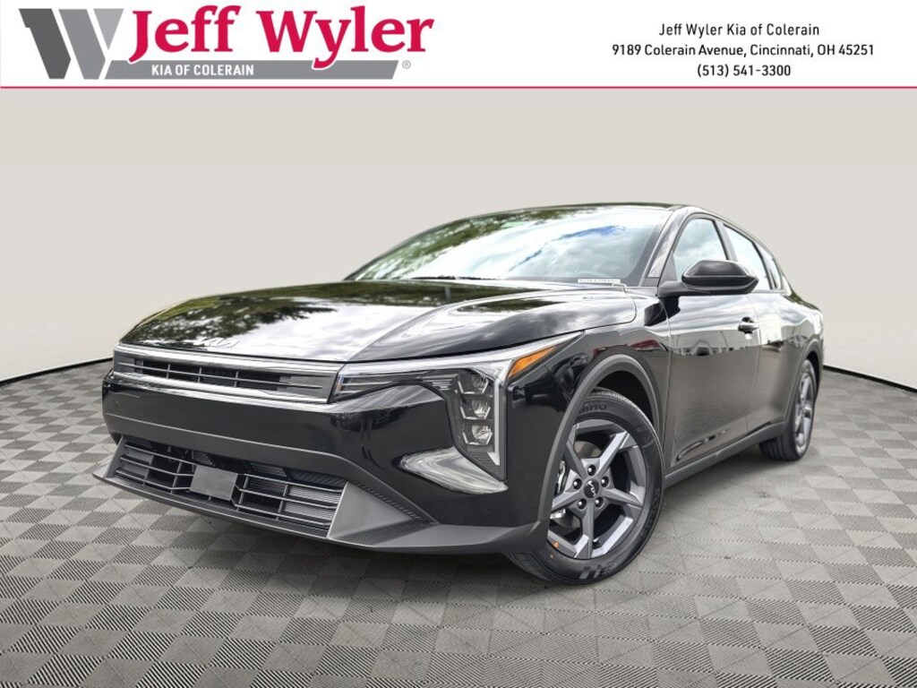 New 2026 Kia K4 LXS Sedan