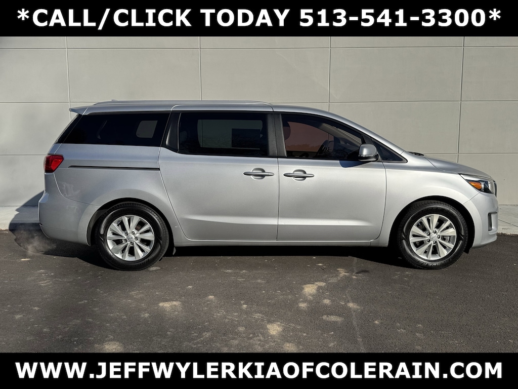 Used 2016 Kia Sedona LX FWD Van