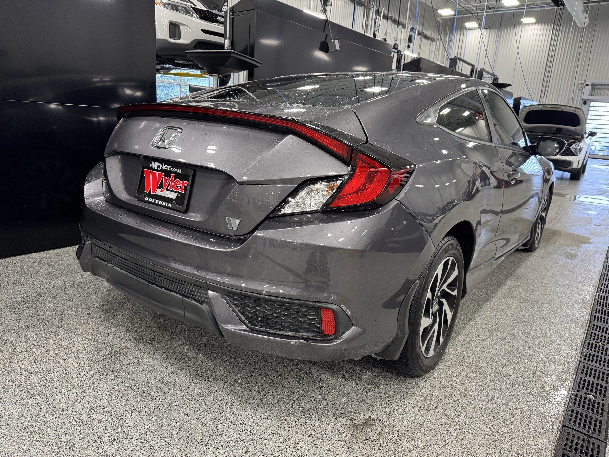 2018 Honda Civic photo 3