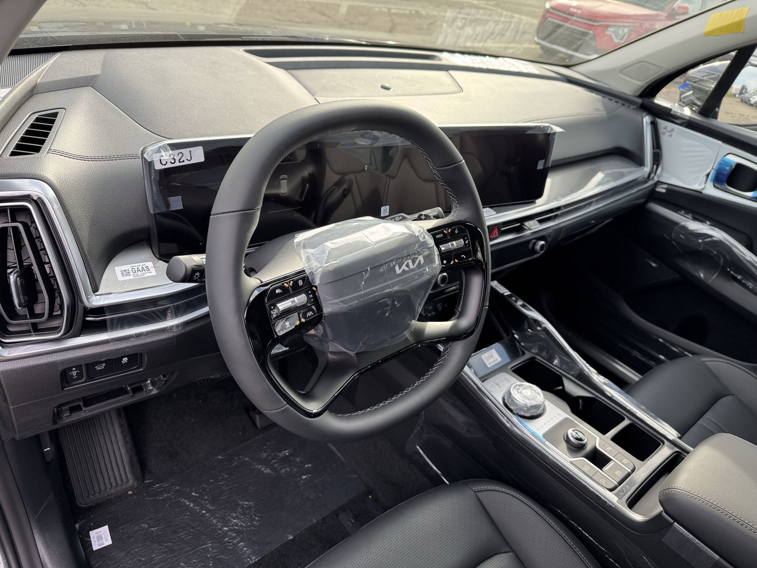 2026 Kia Sorento EX Hybrid - Photo 15