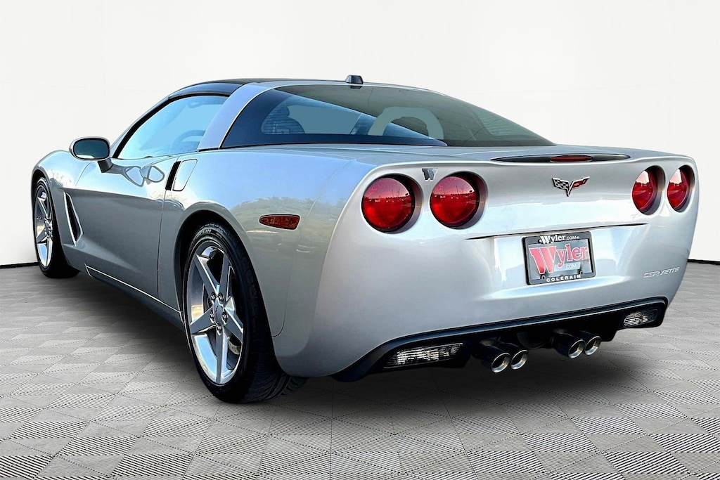 Used 2005 Chevrolet Corvette Base Coupe